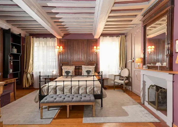 La Maison De Отель *